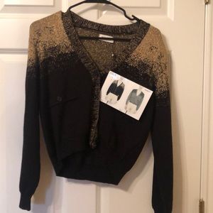 Ladies knitted cardigan, size medium